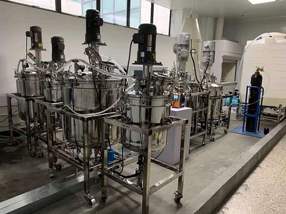 小金刚减速电机应用在实验室反应釜搅拌设备 小金刚减速电机应用在实验室反应釜搅拌设备