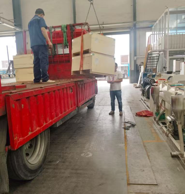 K系列直交轴减速机、K系列螺旋锥齿轮减速机、K系列减速机、K系列伞齿轮减速机.jpg K系列直交轴减速机、K系列螺旋锥齿轮减速机、K系列减速机、K系列伞齿轮减速机.jpg