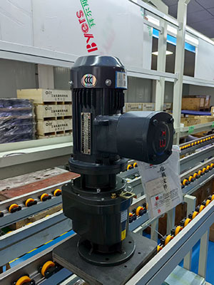 防爆减速机 (2).jpg 防爆减速机 (2).jpg